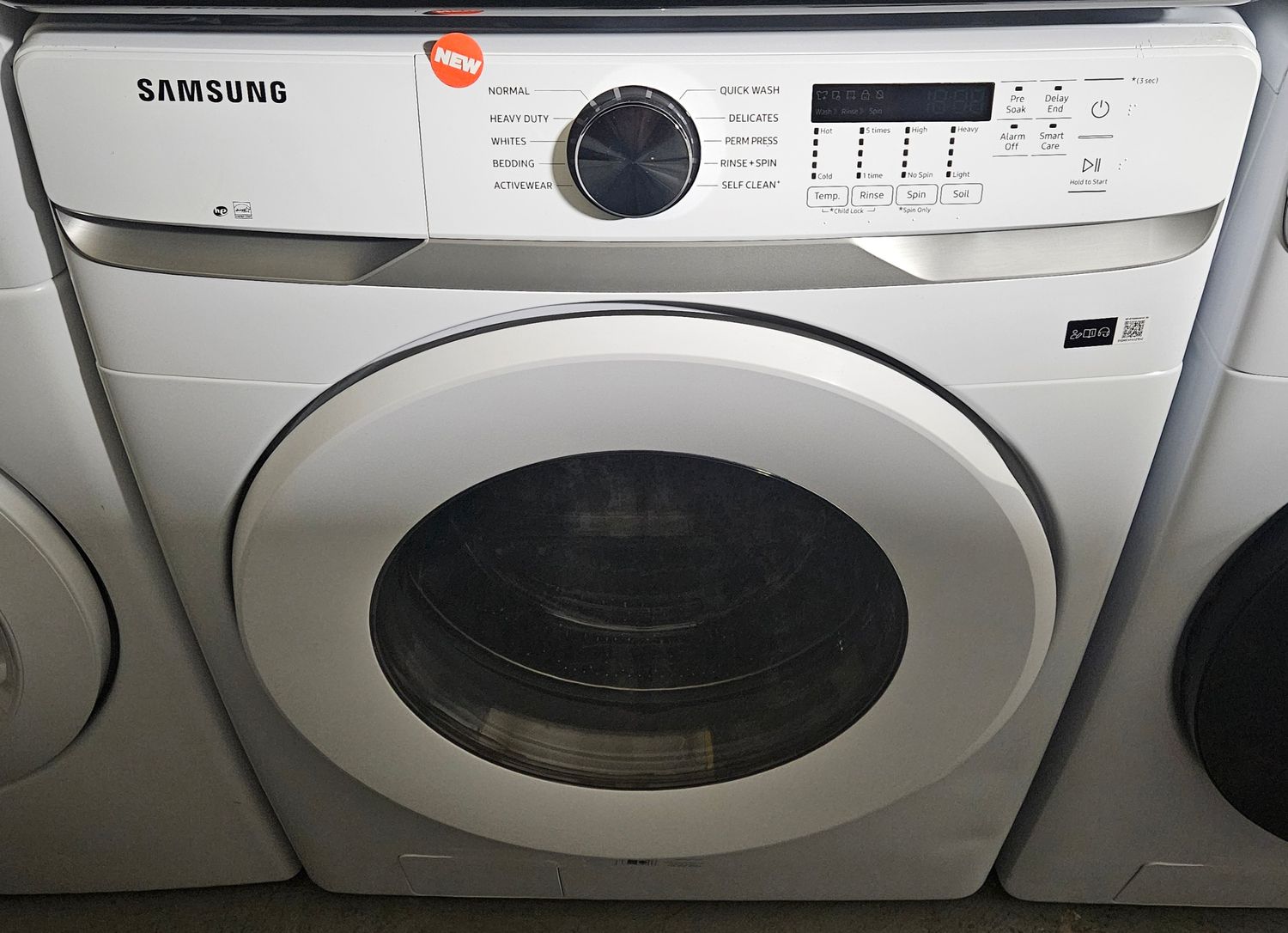 NEW! Samsung Front Load Washer (4.5cu.ft.) &amp; Large Capacity Electric Dryer (7.5cu.ft.)