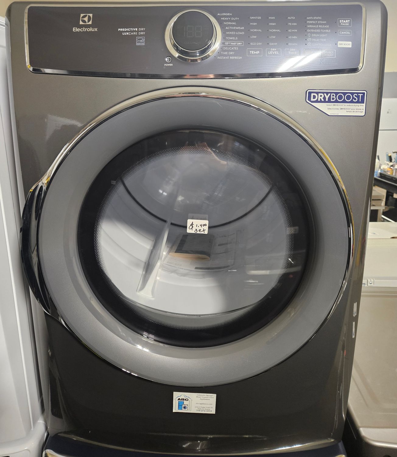 NEW! Electrolux 500 Series Electric Dryer (8.0cu.ft.) NEW! Electrolux 500 Series Electric Dryer (8.0cu.ft.)