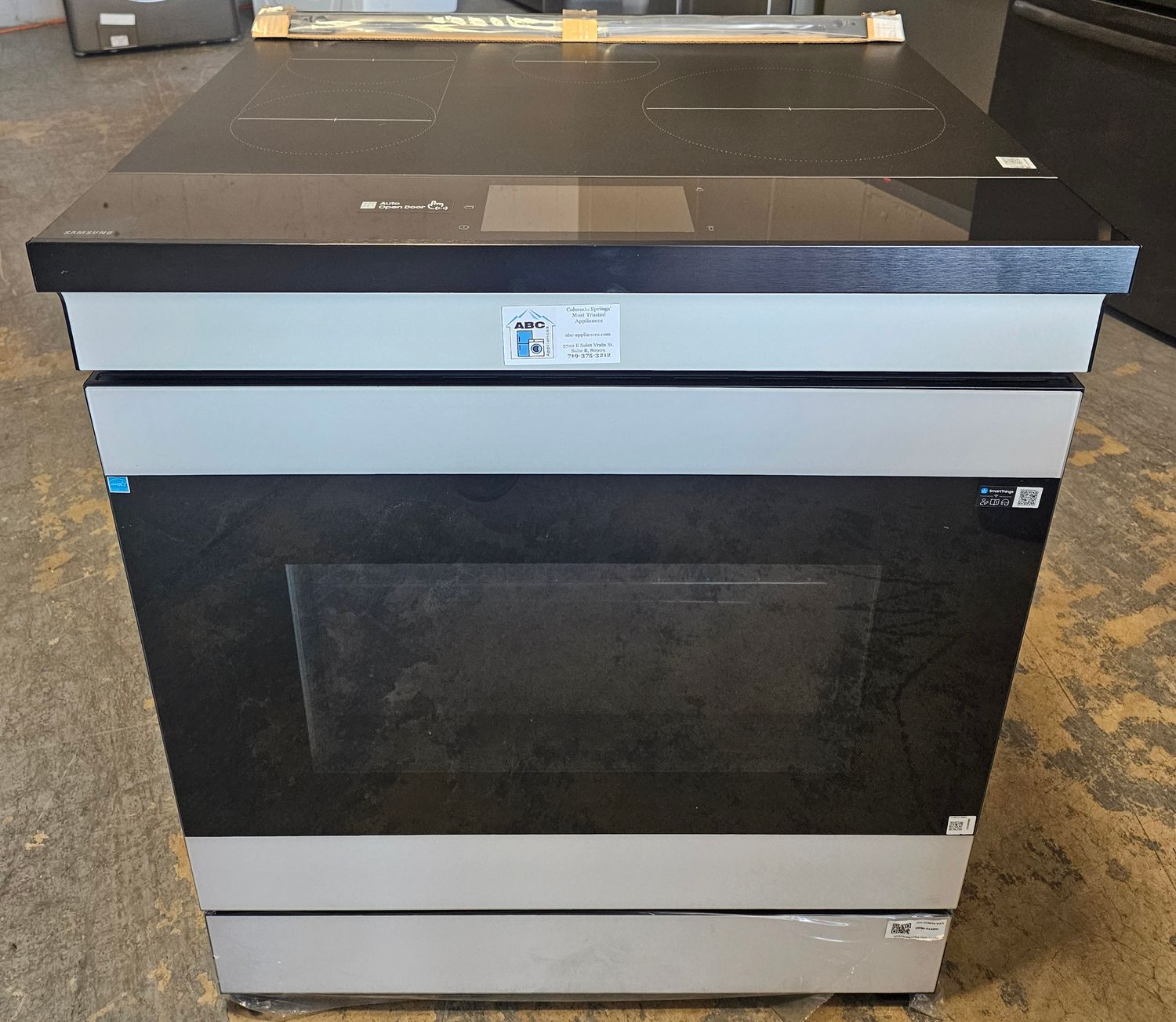 NEW! 30in Samsung Bespoke 6.3 cu. ft. Smart Slide-In Induction Range with AI Home &amp; Smart Oven Camera