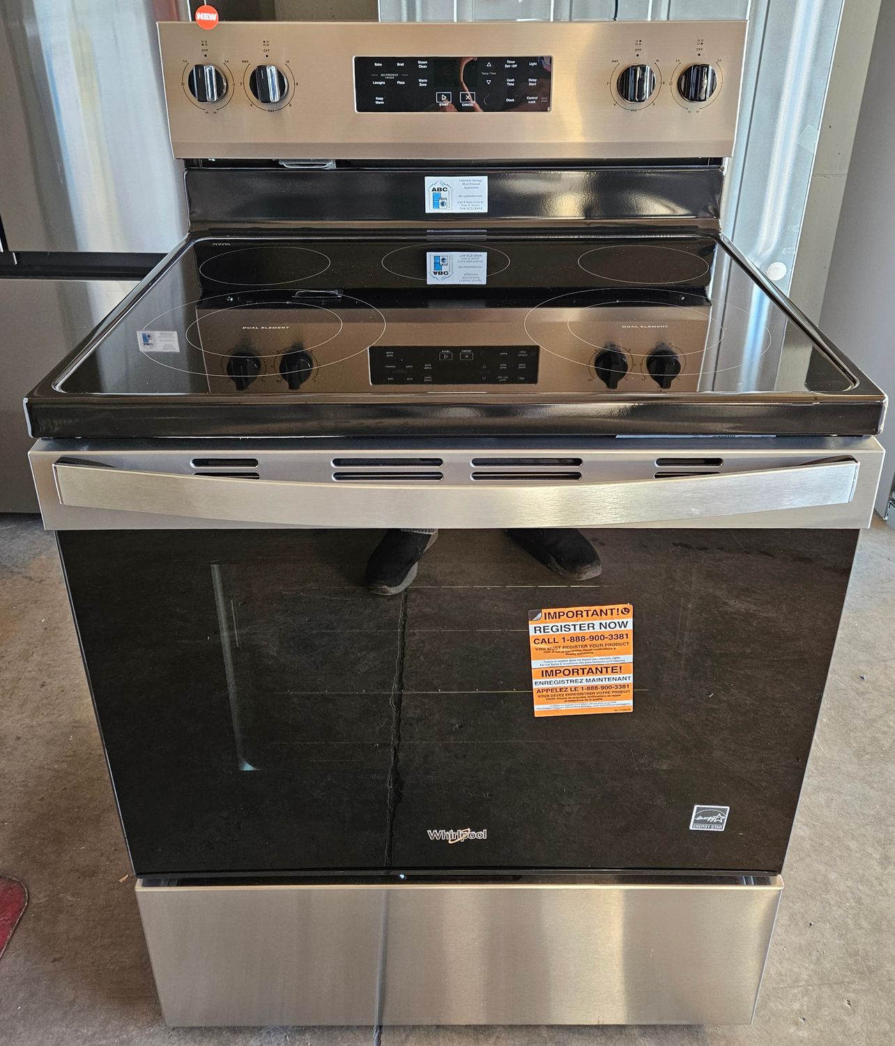 NEW! 30in Whirlpool 5-Burner Glass-Top Range in Stainless Steel