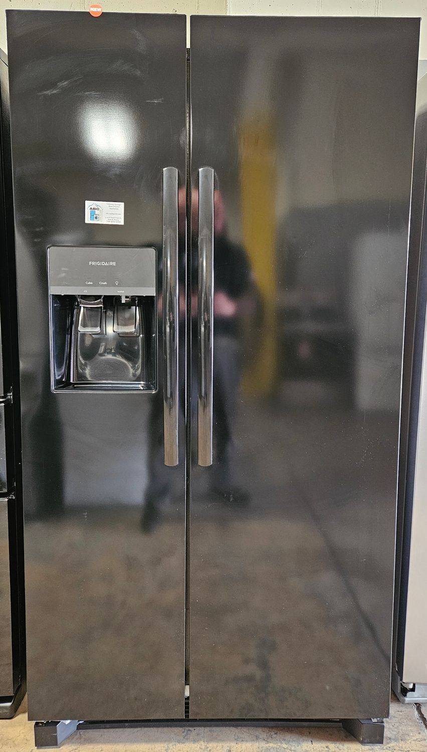 NEW! 26 cu.ft. Frigidaire Black Side-by-Side Refrigerator
