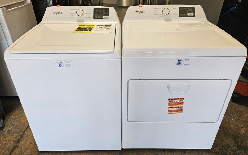 NEW! Whirlpool Top Load Washer (4.1cu.ft.) &amp; Large Capacity GAS Dryer (7.0cu.ft.)