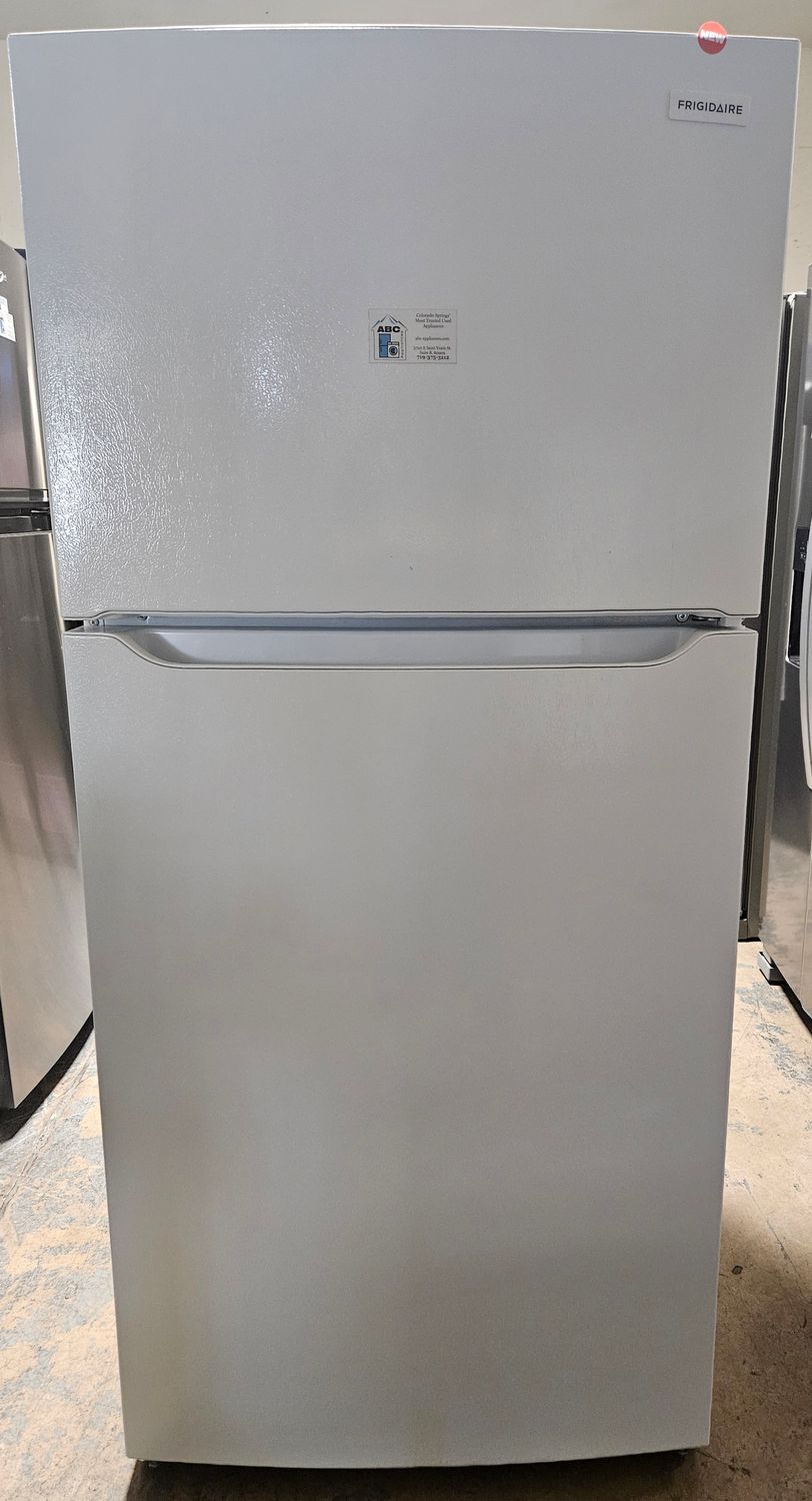 NEW! 18cu.ft. Frigidaire Top Freezer Refrigerator - Garage Ready