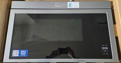 NEW! Maytag Stainless Steel (1.1cu.ft.) Microwave