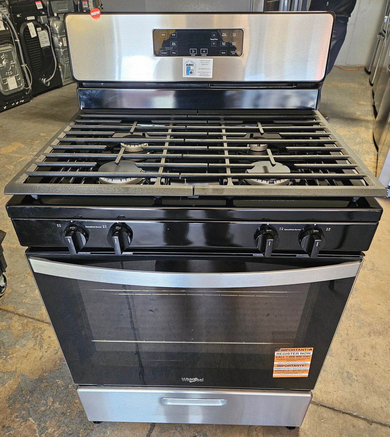 NEW! 30in Whirlpool Gas Range w/ Broiler Drawer
