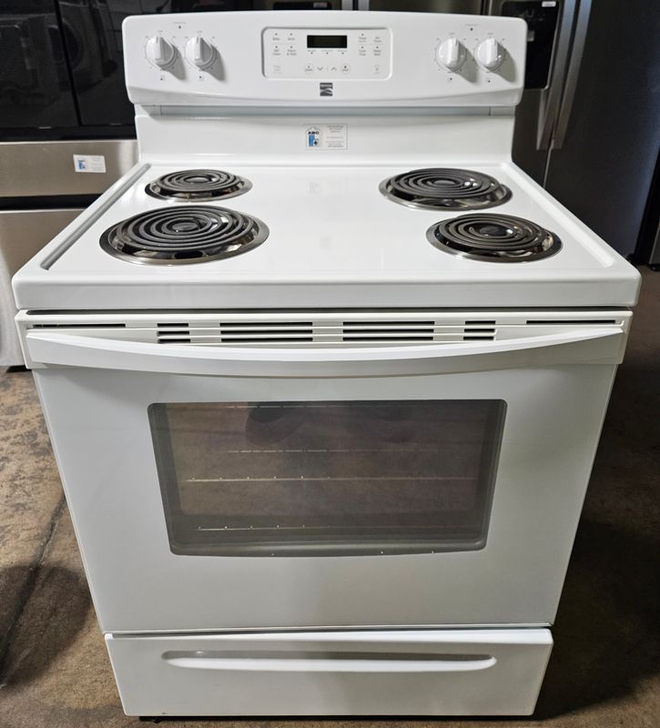 USED 30in Kenmore Electric 4-Burner Coil-top Range in White USED 30in Kenmore Electric 4-Burner Coil-top Range in White