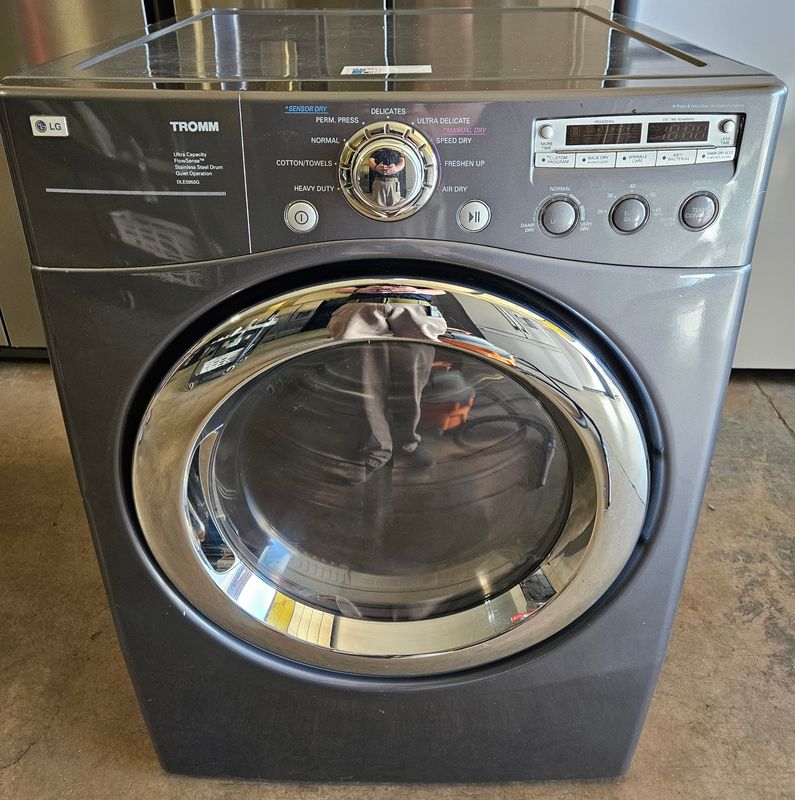 USED LG Heavy Duty Large Capacity Electric Dryer (7.3cu.ft.) USED LG Heavy Duty Large Capacity Electric Dryer (7.3cu.ft.)