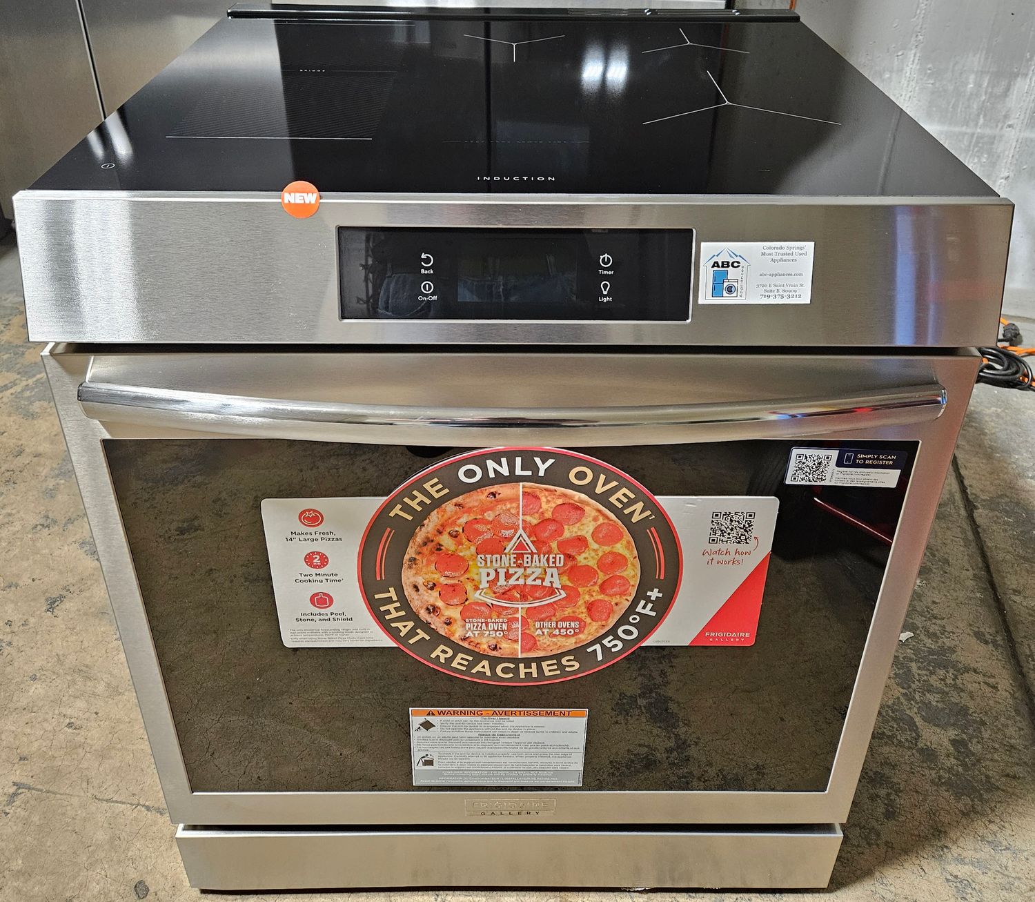 NEW! 30in Frigidaire Gallery Front Control Induction Range w/ Stone-Baked Pizza