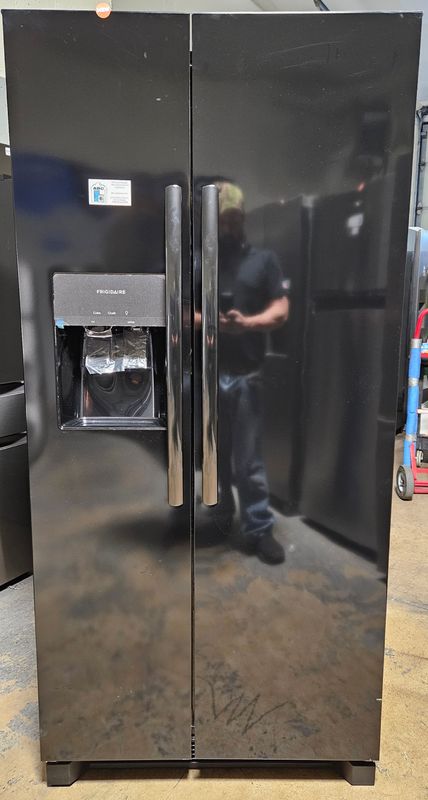 NEW! 22cu.ft. 33" Frigidaire Standard-Depth Side-by-Side Refrigerator in Black