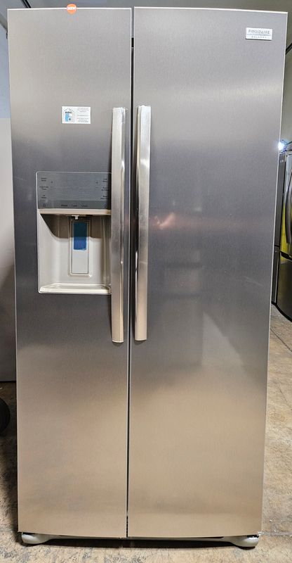 NEW! 22cu.ft. 33" Frigidaire Gallery Side-by-Side Refrigerator in Stainless Steel