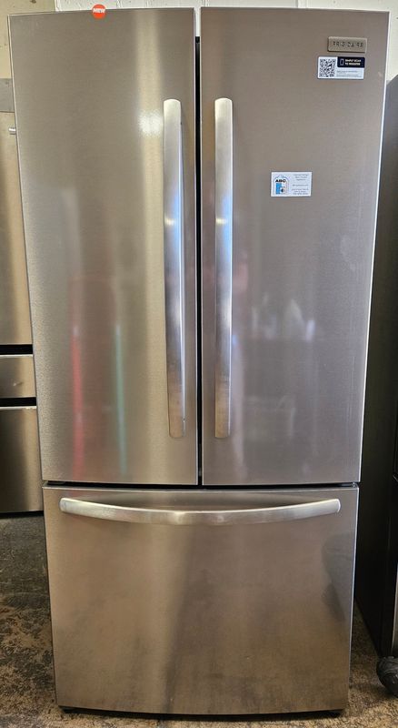 NEW! 32" 18cu.ft. Frigidaire Counter-Depth French Door Refrigerator in Stainless Steel
