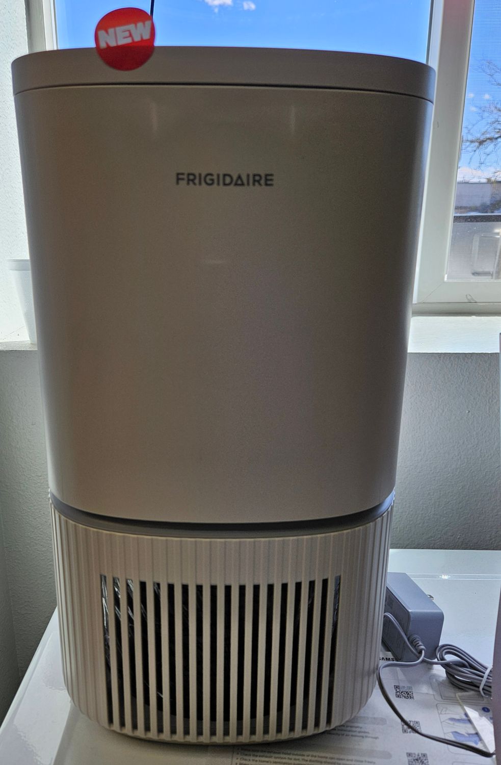 NEW! Frigidaire PureA300 HEPA Air Purifier