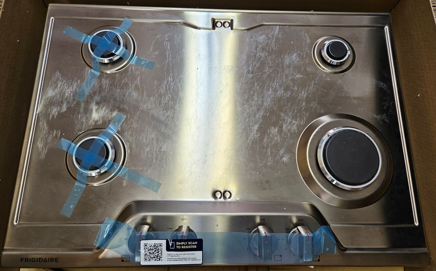 NEW! 30in Frigidaire 4-Burner Gas Cooktop