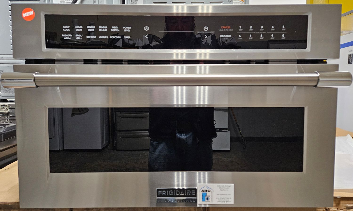 NEW! 30" Frigidaire Professional Built-In Convection Microwave Oven