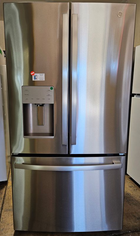 NEW! 25.7cu.ft. GE French Door Refrigerator in Stainless Steel