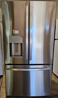 NEW! 25.7cu.ft. GE French Door Refrigerator in Stainless Steel