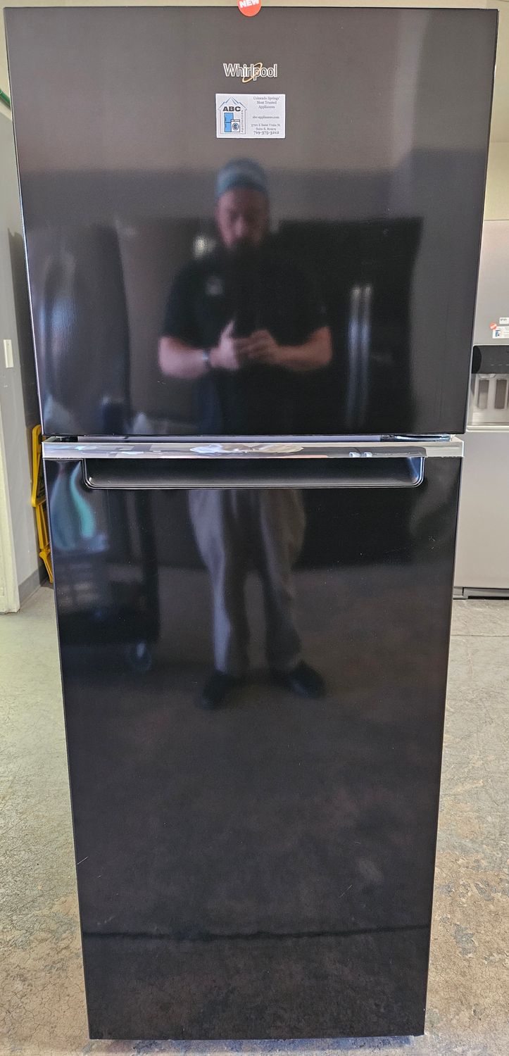 NEW! 11.6cu.ft. Whirlpool Top Freezer Refrigerator in Black