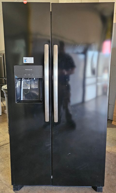 NEW! 26 cu.ft. Frigidaire Side-by-Side Refrigerator in Black w/Stainless Steel Handles