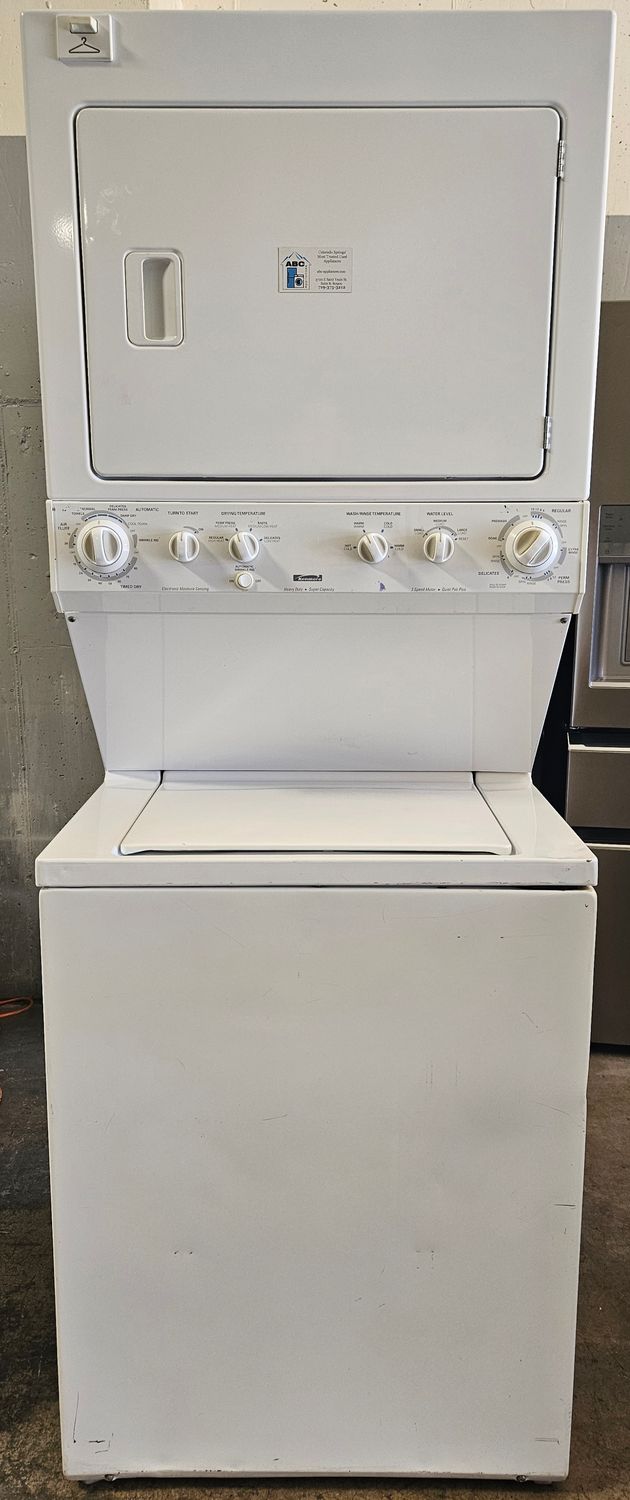 USED 27" Kenmore Stacked Laundry Center (3.8cu.ft. Washer and 5.5cu.ft. Dryer)