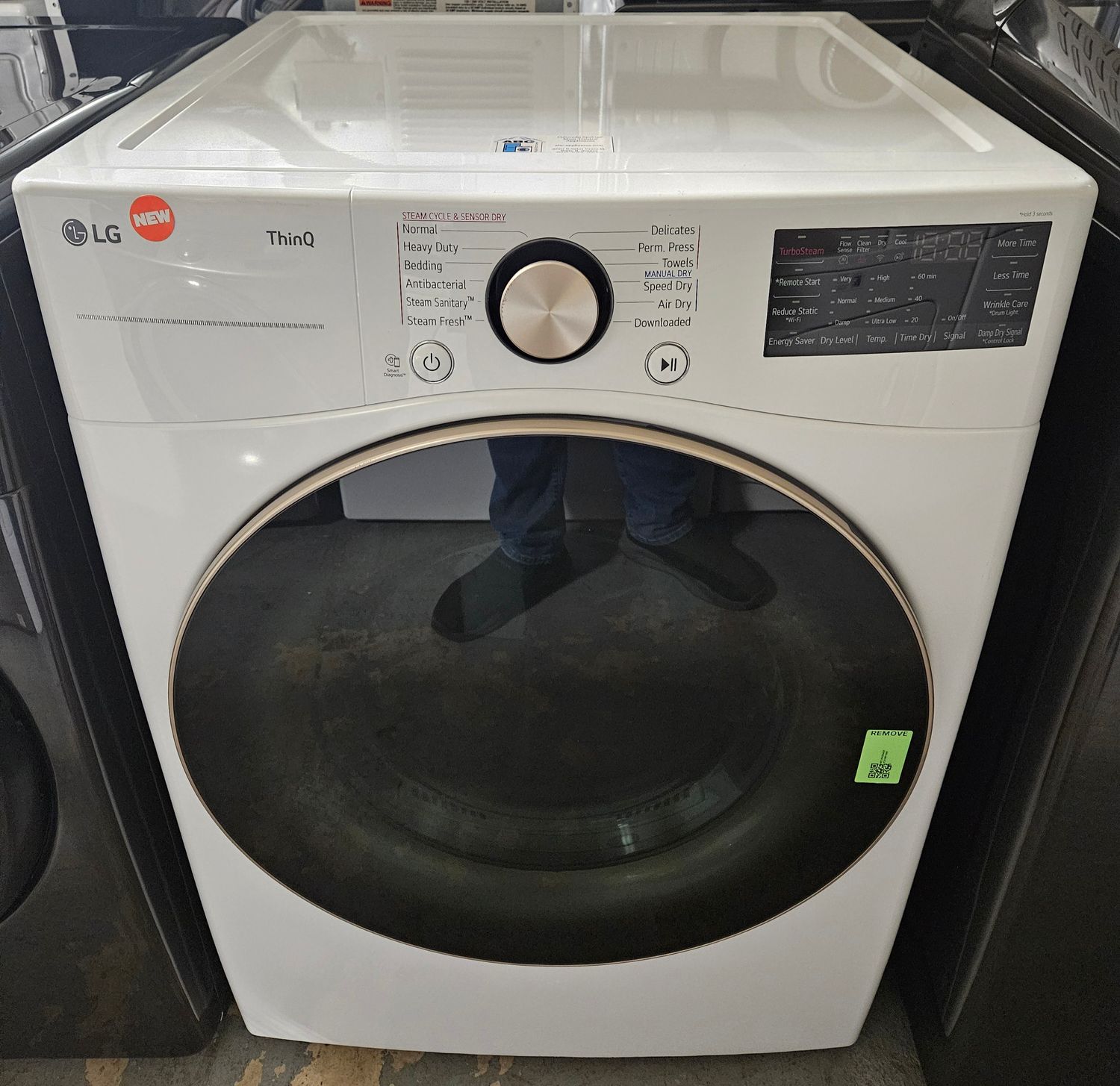 NEW! LG Heavy Duty Large Capacity Electric Dryer (7.4cu.ft.)