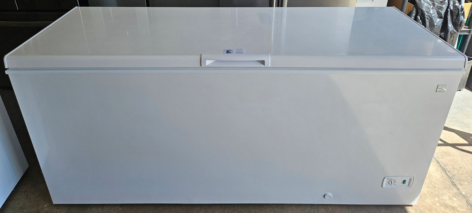 USED 19cu.ft. Kenmore Chest Freezer in White
