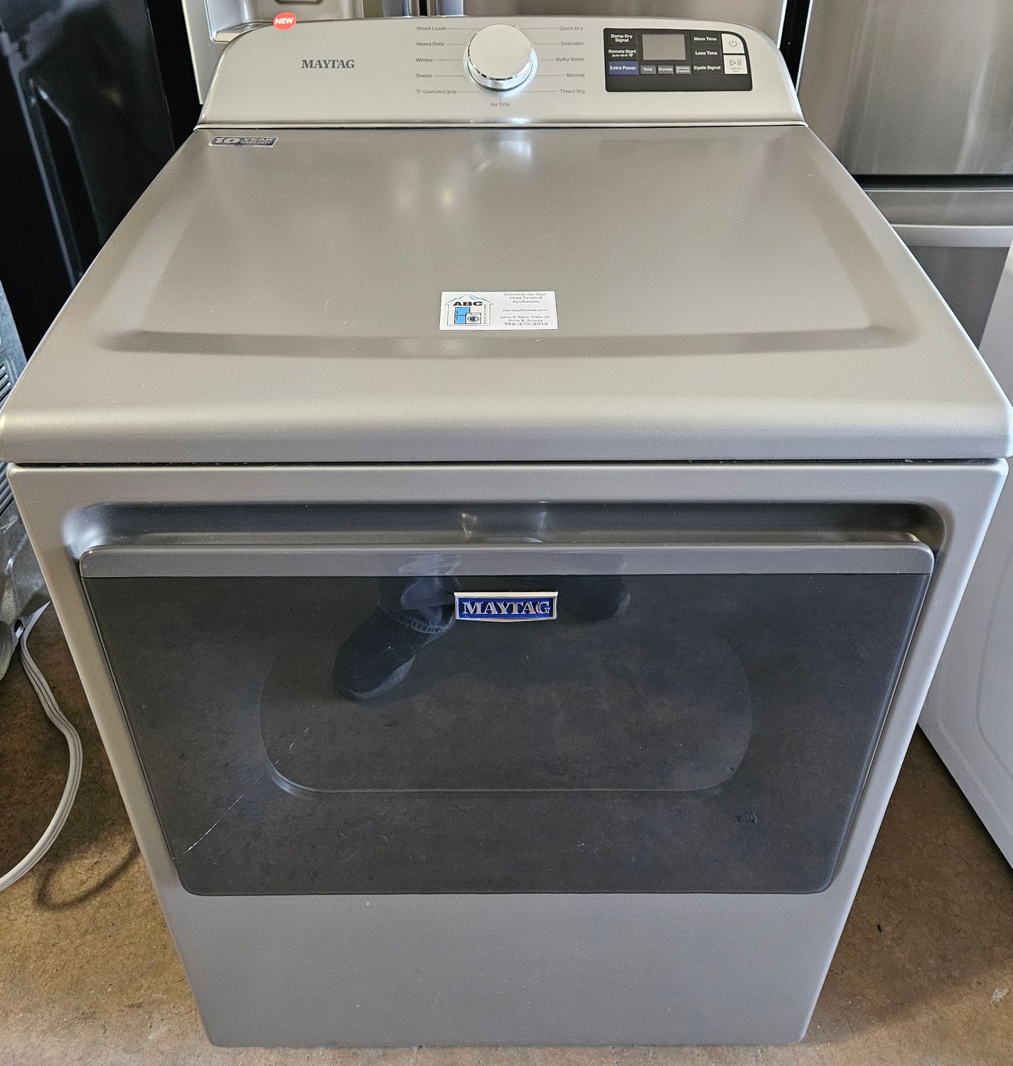 NEW! Maytag Heavy Duty Large Capacity Electric Dryer (7.4cu.ft.)