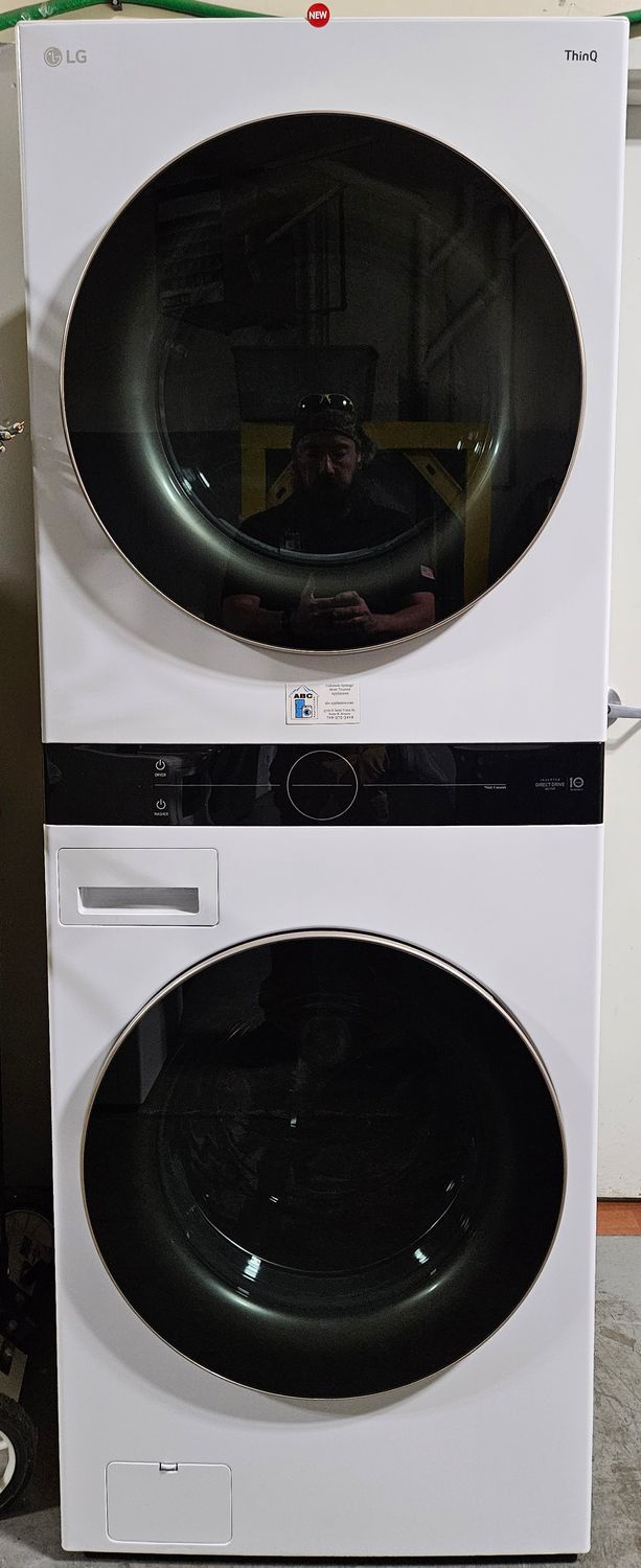 NEW! LG Single Unit Front Load WashTower with Center Control - 4.5cu.ft Washer and 7.4cu.ft Dryer
