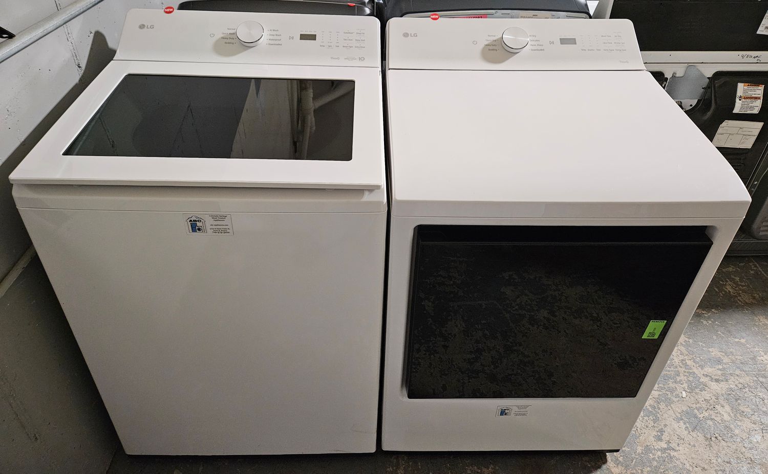 NEW! LG Top Load Washer (5.0cu.ft.) &amp; Large Capacity Electric Dryer (7.3cu.ft.)