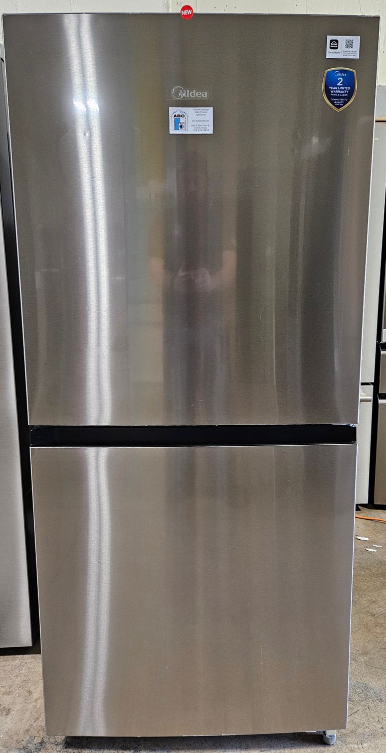 NEW! 20cu.ft. Midea 50/50 Flex 3-Way Convertible Refrigerator Freezer in Stainless Steel