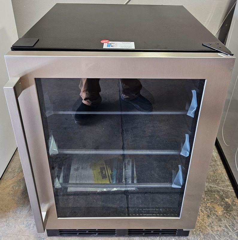 NEW! 5.4cu.ft. HiSense Beverage Cooler in Stainless Steel