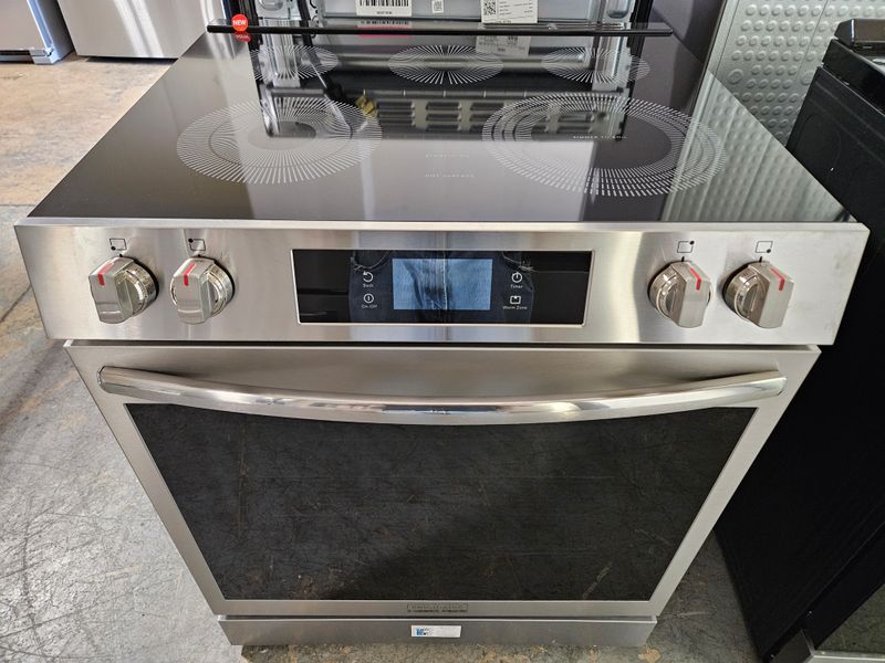 NEW! 30in Frigidaire Gallery Front Control Range in Stainless Steel