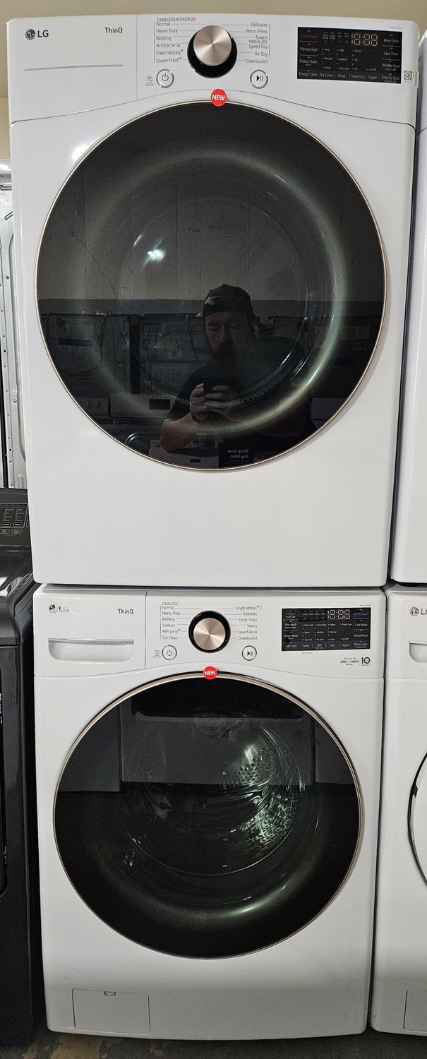 NEW! LG Front Load Washer (4.5cu.ft.) &amp; Large Capacity Electric Dryer (7.4cu.ft.)