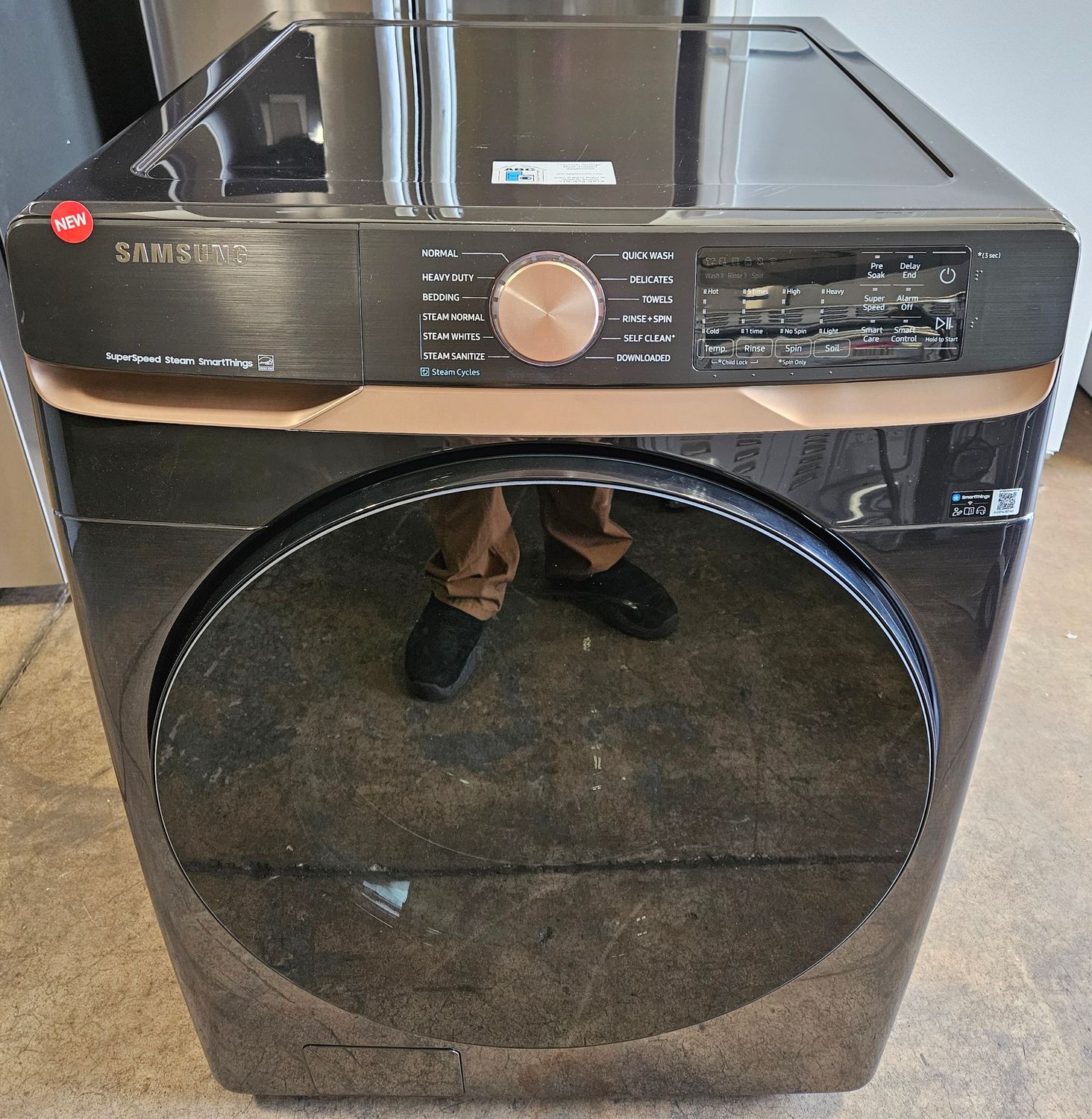 NEW! Samsung Front Load Washer (5.0cu.ft.)