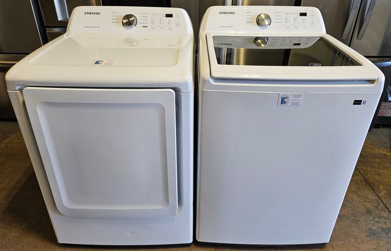 USED Samsung Top Load Washer (4.5cu.ft.) &amp; Large Capacity Electric Dryer (7.2cu.ft.)