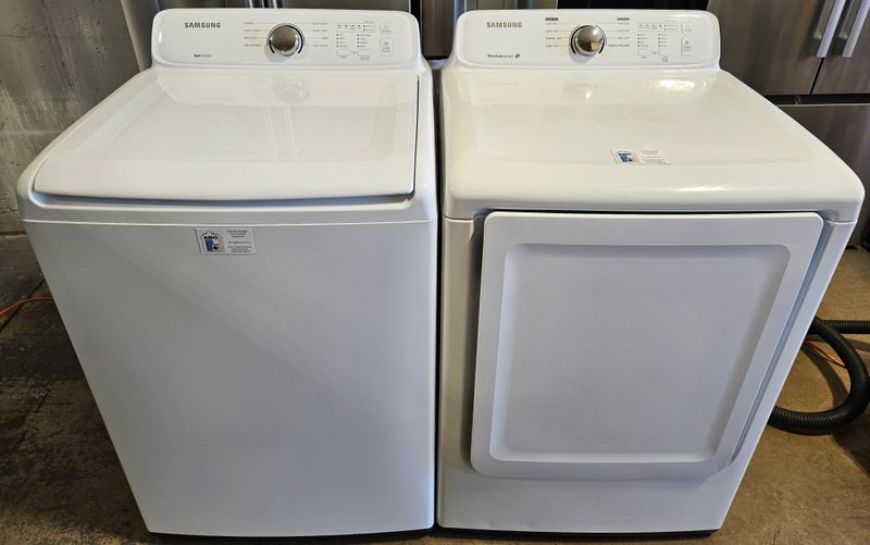 USED Samsung Top Load Washer (4.5cu.ft.) &amp; Large Capacity Electric Dryer (7.2cu.ft.)