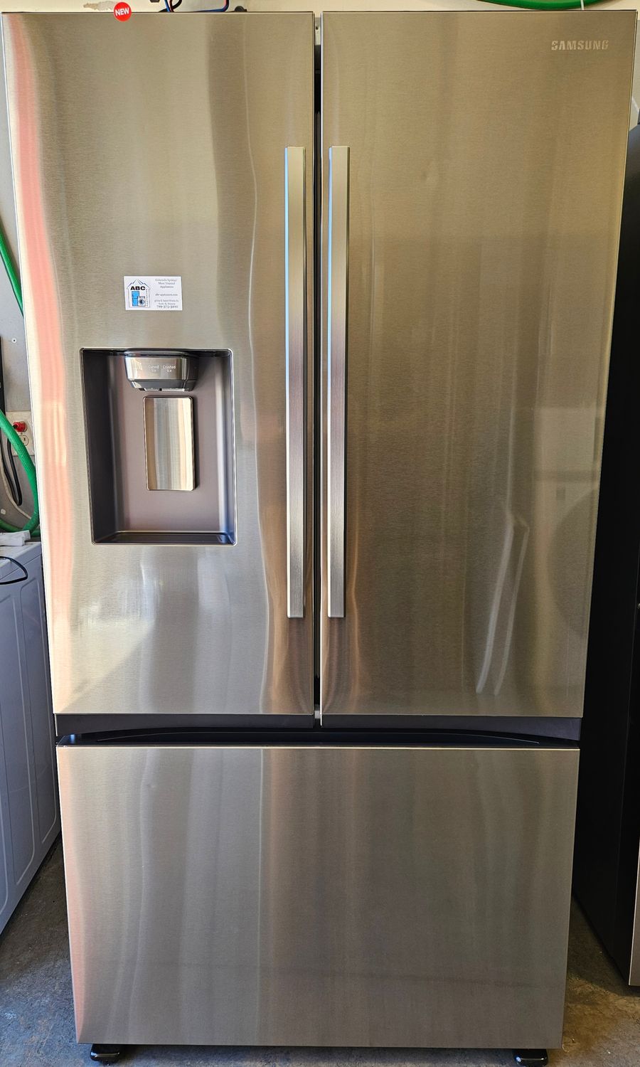 NEW! 31cu.ft. Samsung Bespoke AI 3-Door French Door Refrigerator