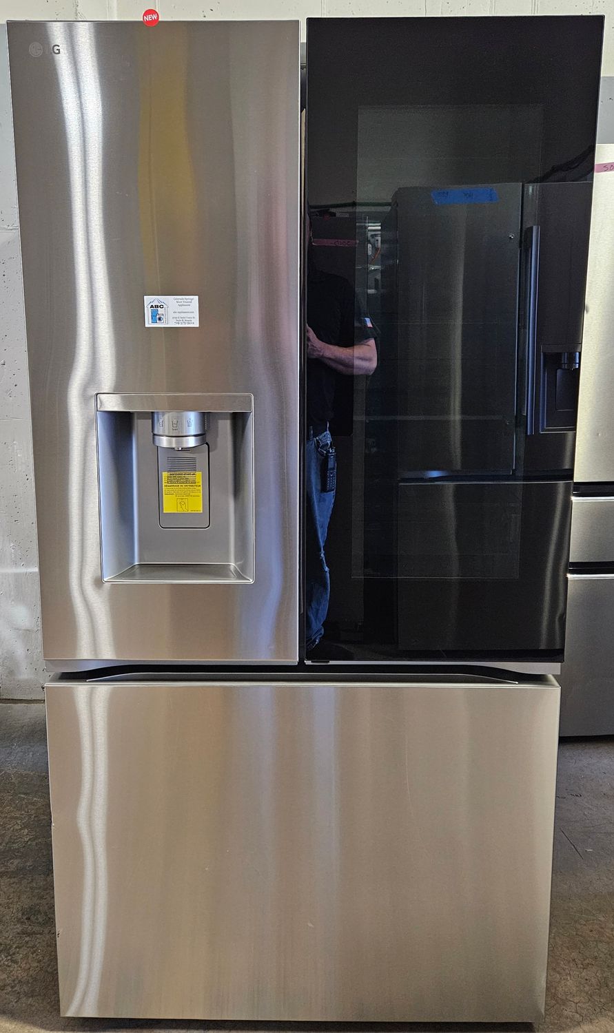 NEW! 31cu.ft. LG French Door Refrigerator w/InstaView in Stainless Steel