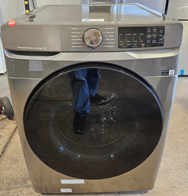NEW! Samsung Front Load Washer (4.5cu.ft.)