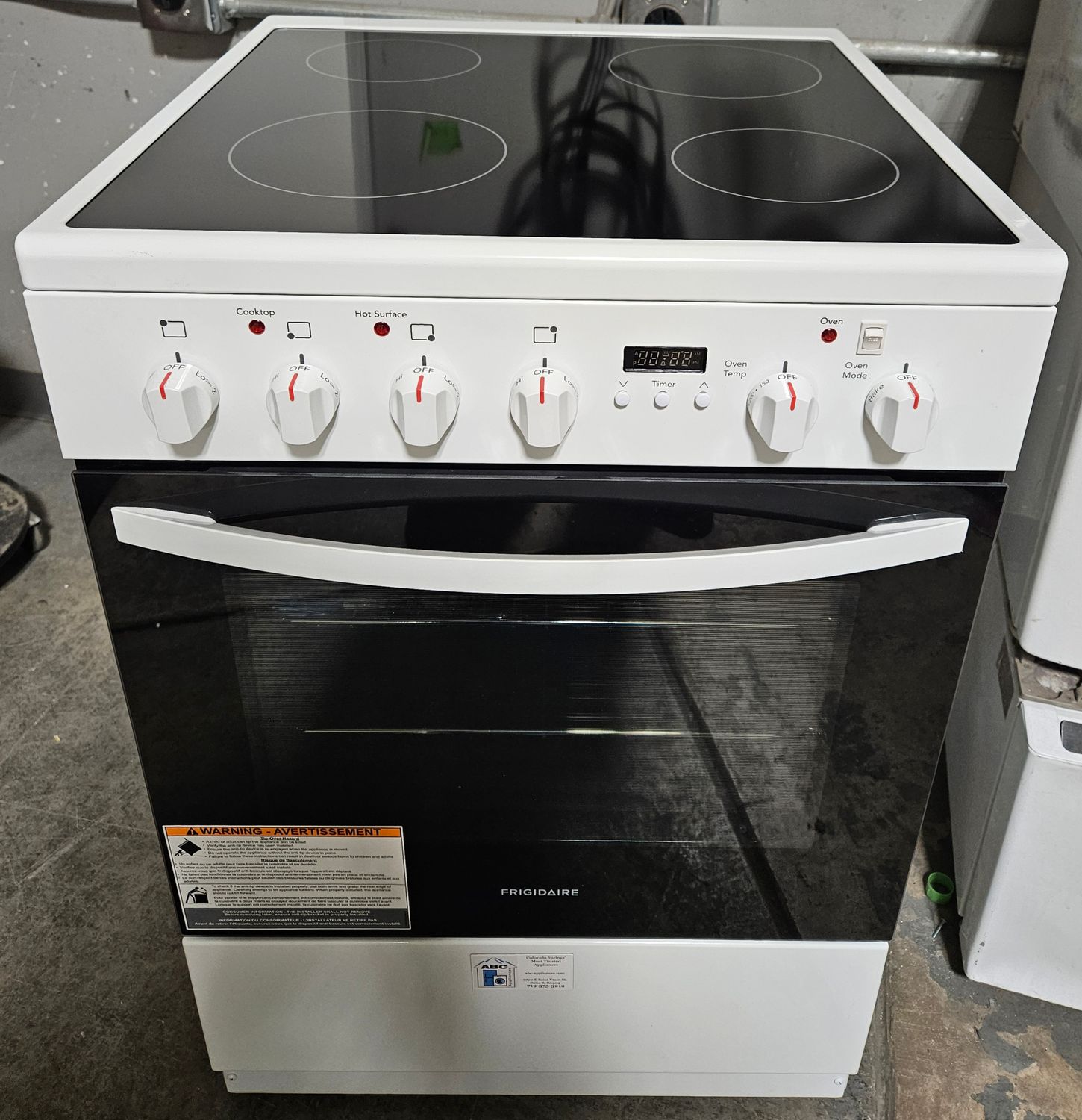 NEW! 24in Frigidaire Compact Electric Range in White
