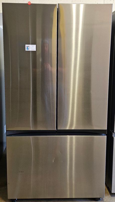 NEW! 30 cu.ft. Samsung Bespoke French Door Refrigerator in Stainless Steel