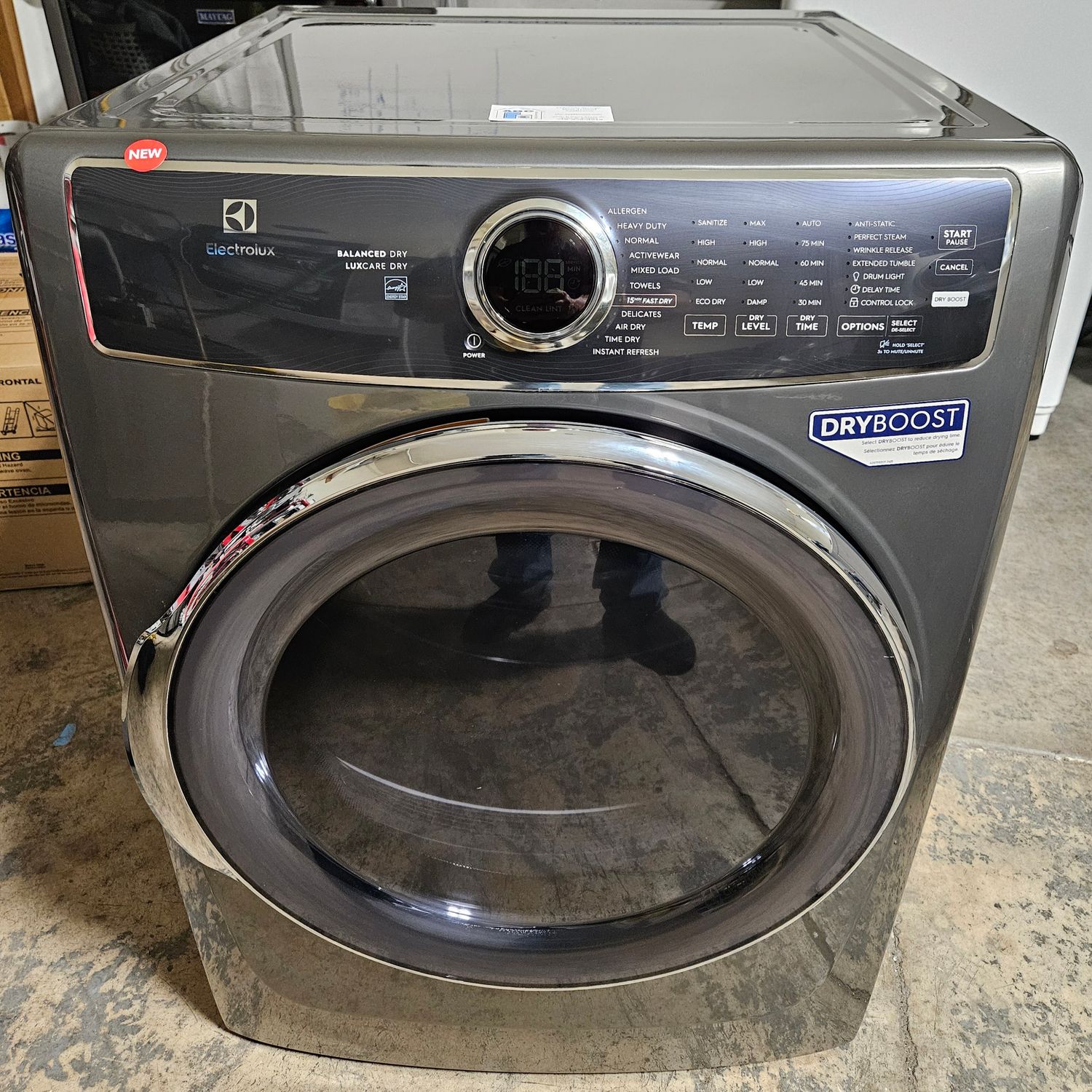 NEW! Electrolux 600 Series Electric Dryer (8.0cu.ft.)