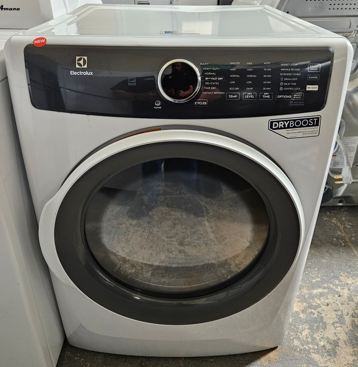 NEW! Electrolux 400 Series Electric Dryer (8.0cu.ft.)