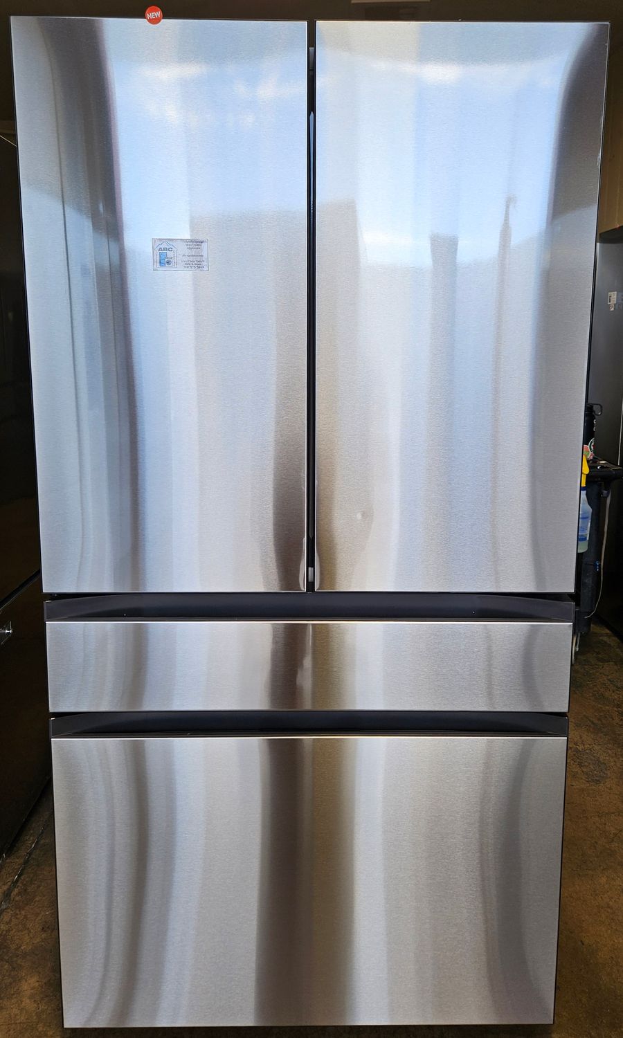 NEW! 29cu.ft. Samsung Bespoke 4-Door French-Door Refrigerator in Stainless Steel