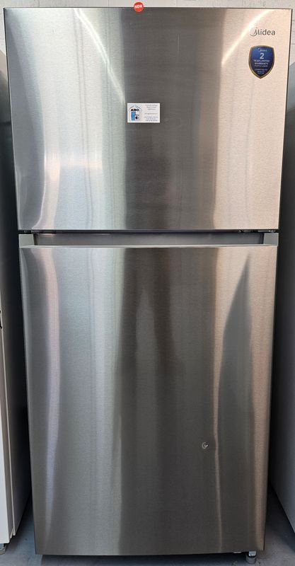NEW! 21cu.ft. Midea Garage-Ready Top Freezer Refrigerator in Stainless Steel