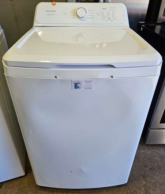 NEW! Frigidaire Top Load Washer (4.1cu.ft.) NEW! Frigidaire Top Load Washer (4.1cu.ft.)