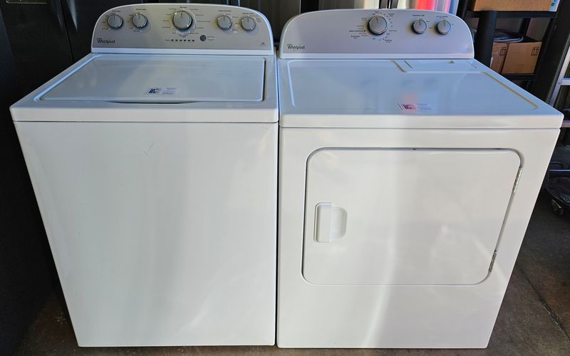 USED Whirlpool Top Load Washer (3.5cu.ft.) &amp; Large Capacity Electric Dryer (7.0cu.ft.)