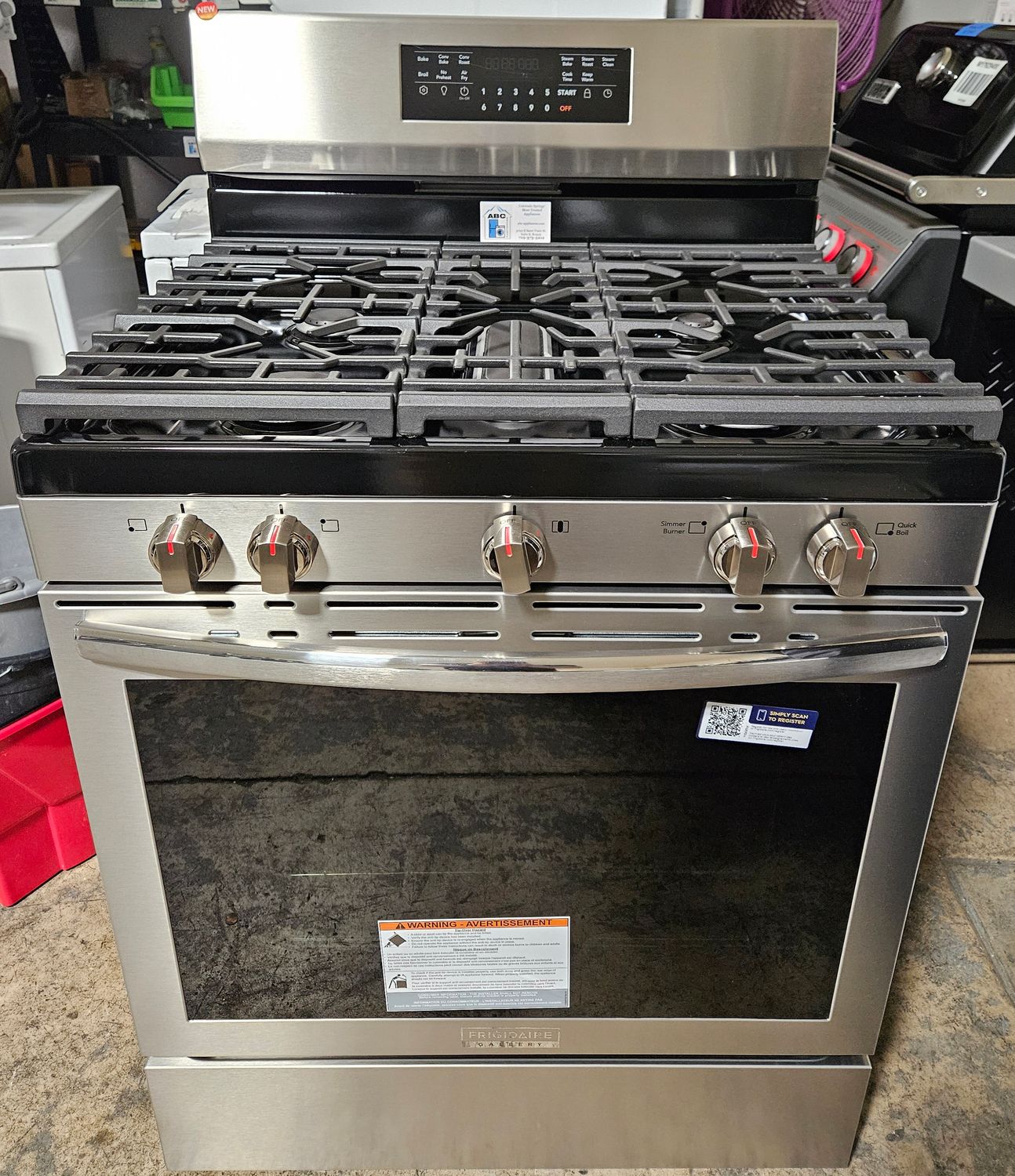 NEW! 30in Frigidaire Gallery 5-Burner Gas Range in Stainless Steel