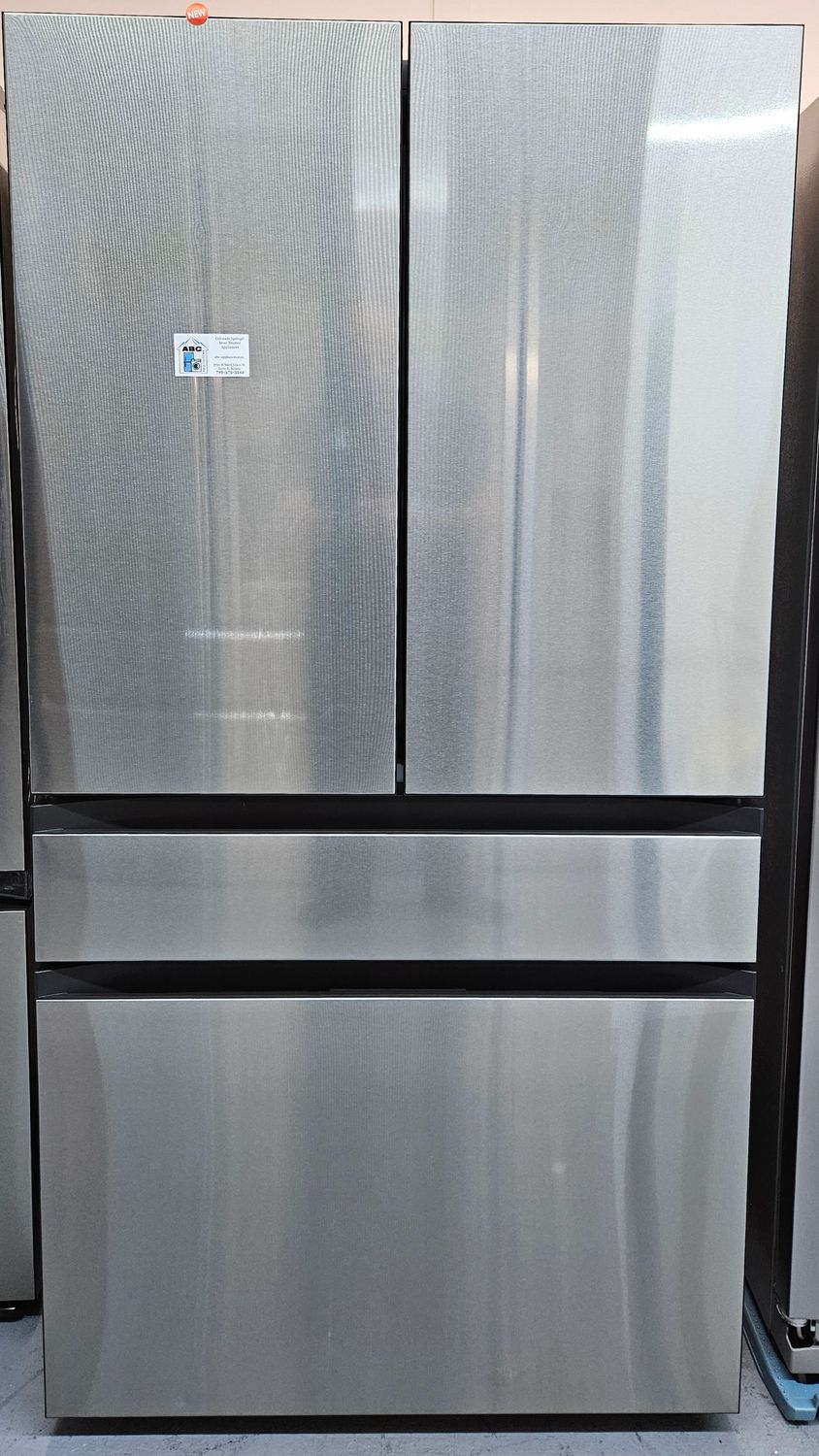 NEW! 29cu.ft. Samsung Bespoke 4-Door French-Door Refrigerator in Stainless Steel