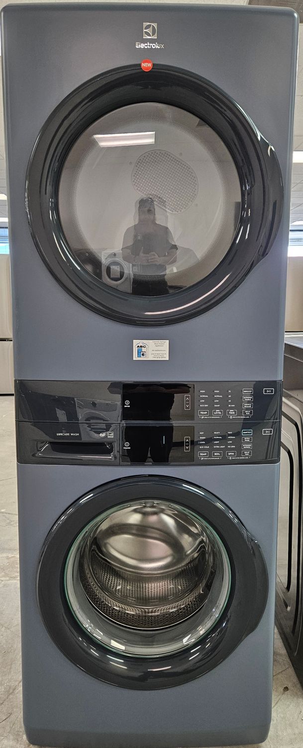 NEW! Electrolux 300 Series Laundry Tower (4.4cu.ft. Washer and 8.0cu.ft. Gas Dryer) in Denim Blue