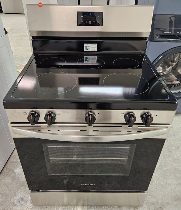NEW! 30in Frigidaire 5-Burner Glass-Top Electric Range in Stainless Steel